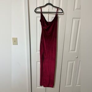 Lulus Debut Diva Burgundy Velvet Maxi Dress